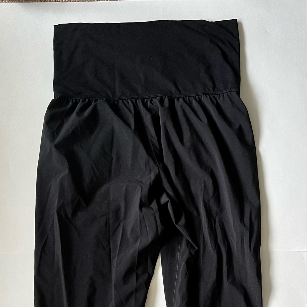 Black cloud like jogger with roll down waist